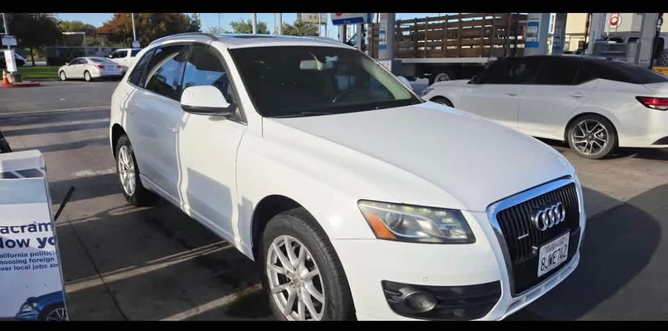 2010 Audi 8R Q5 - Image 2 of 4