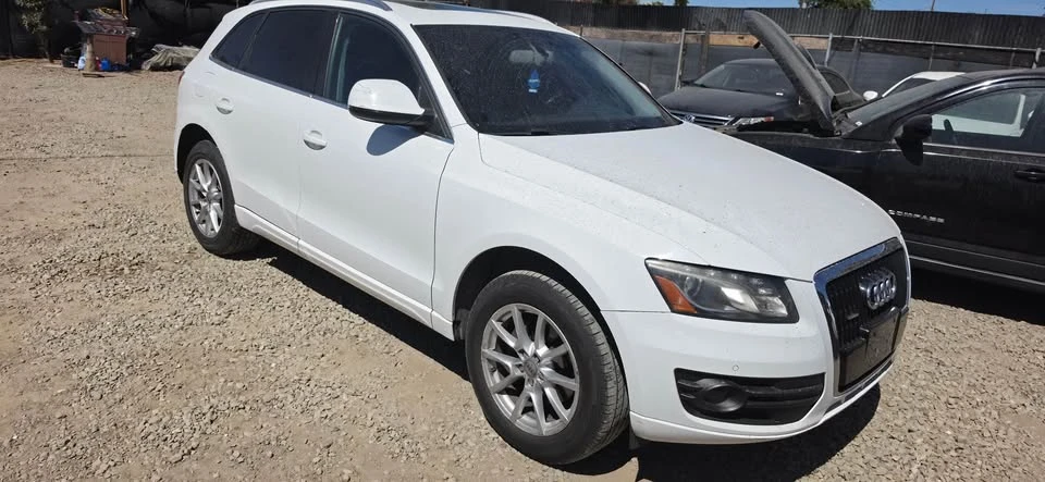 2010 Audi 8R Q5 - Image 3 of 4