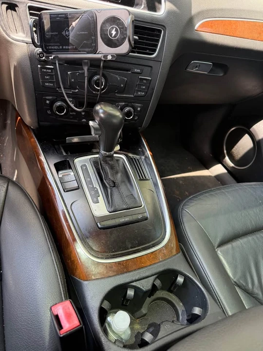 2010 Audi 8R Q5 - Image 10 of 13