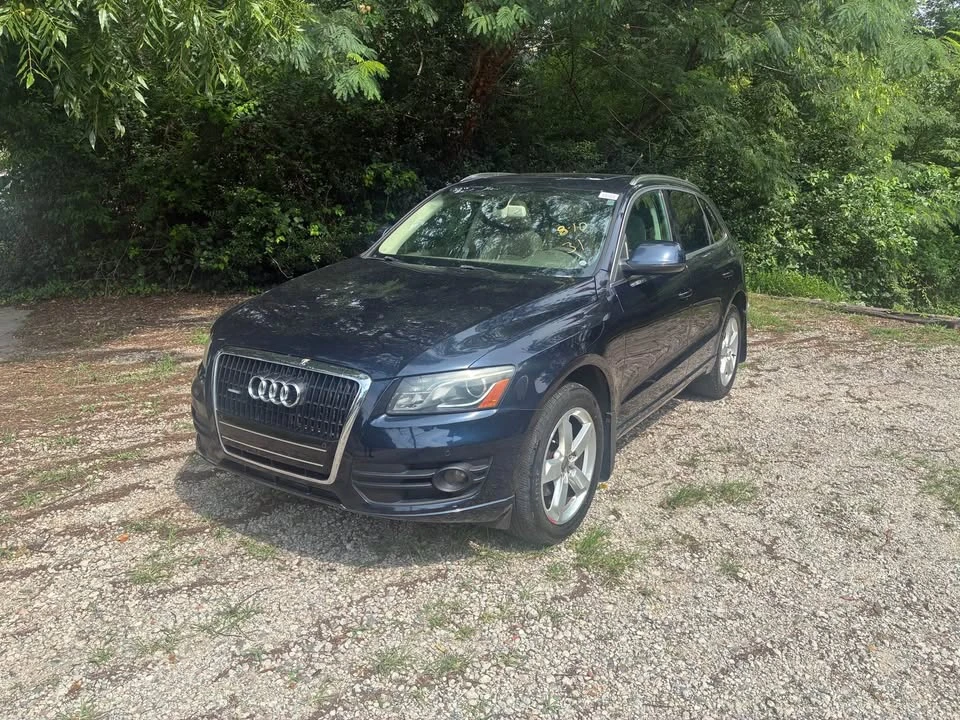 2010 Audi 8R Q5 - Image 2 of 10