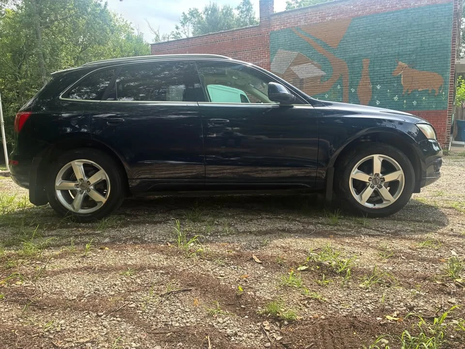 2010 Audi 8R Q5 - Image 3 of 10
