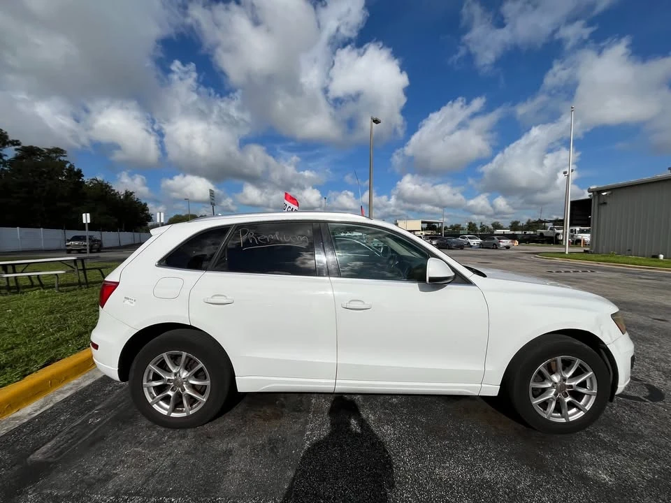 2010 Audi 8R Q5 - Image 4 of 12