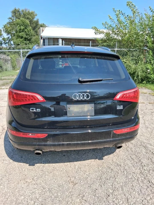 2010 Audi 8R Q5 - Image 3 of 7