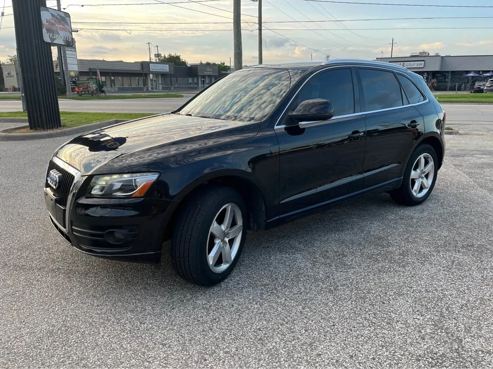 2010 Audi 8R Q5 - Image 2 of 12