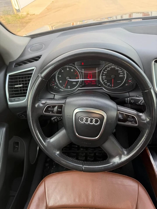 2010 Audi 8R Q5 - Image 15 of 18