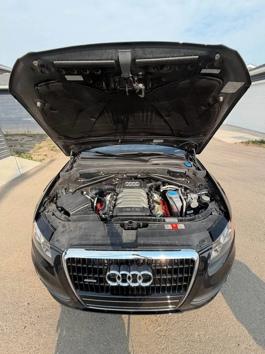 2010 Audi 8R Q5 - Image 9 of 18