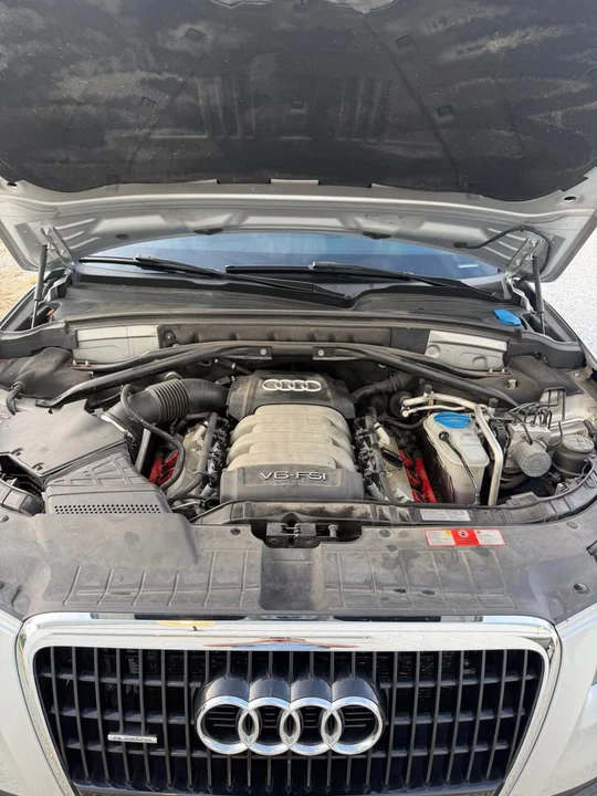 2010 Audi 8R Q5 - Image 15 of 15