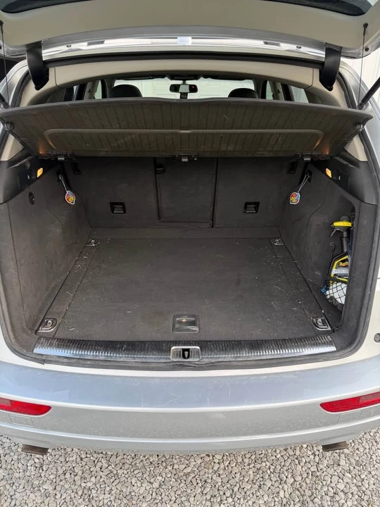 2010 Audi 8R Q5 - Image 14 of 15