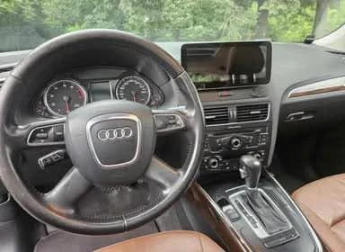 2010 Audi 8R Q5 - Image 10 of 17
