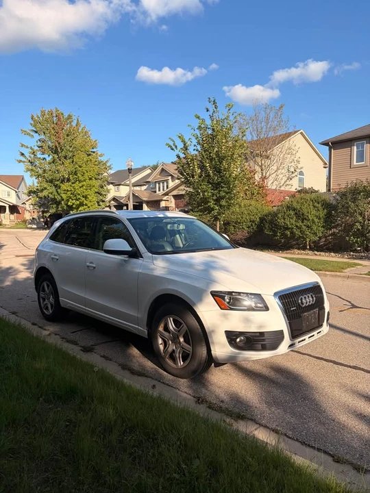 2010 Audi 8R Q5 - Image 3 of 10