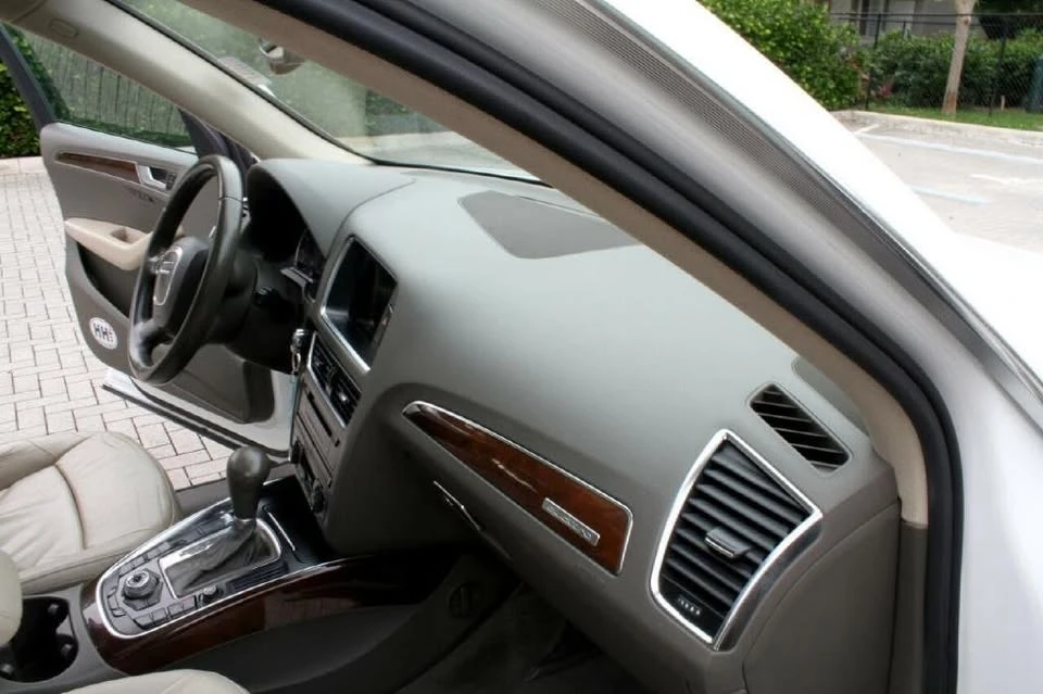 2010 Audi 8R Q5 - Image 13 of 14