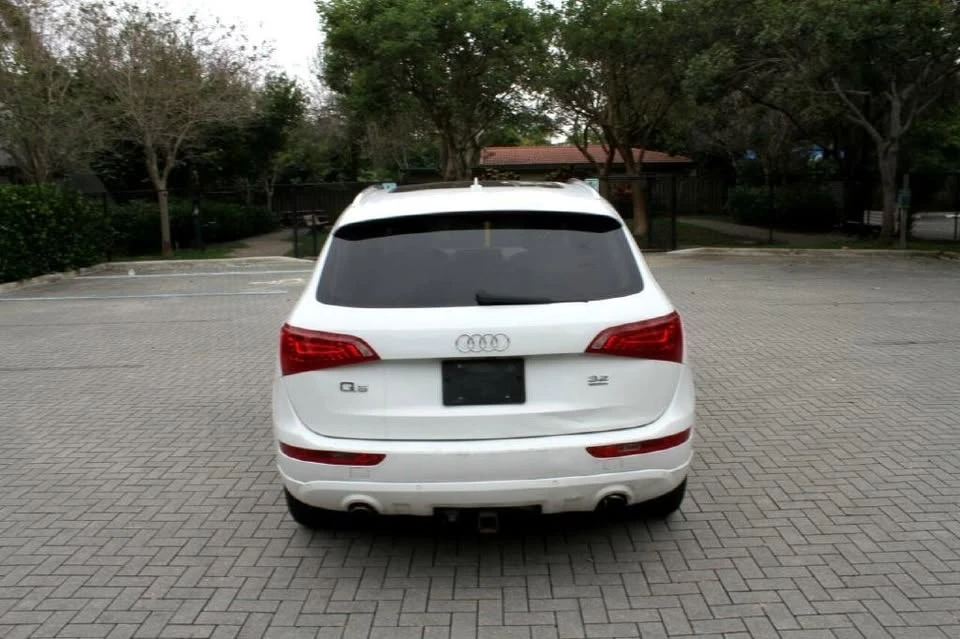 2010 Audi 8R Q5 - Image 7 of 14