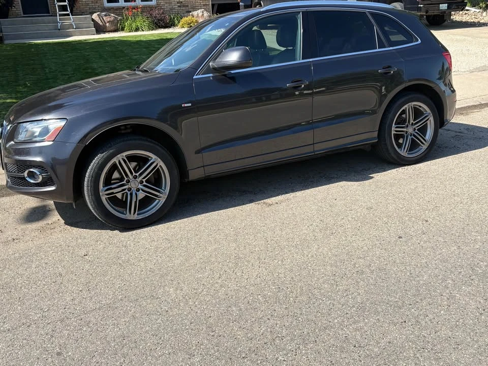 2010 Audi 8R Q5 - Image 2 of 7