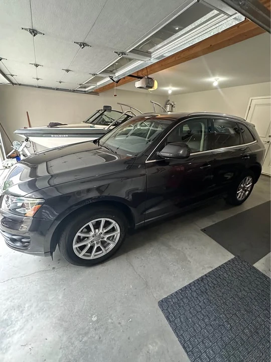 2010 Audi 8R Q5 - Image 2 of 15