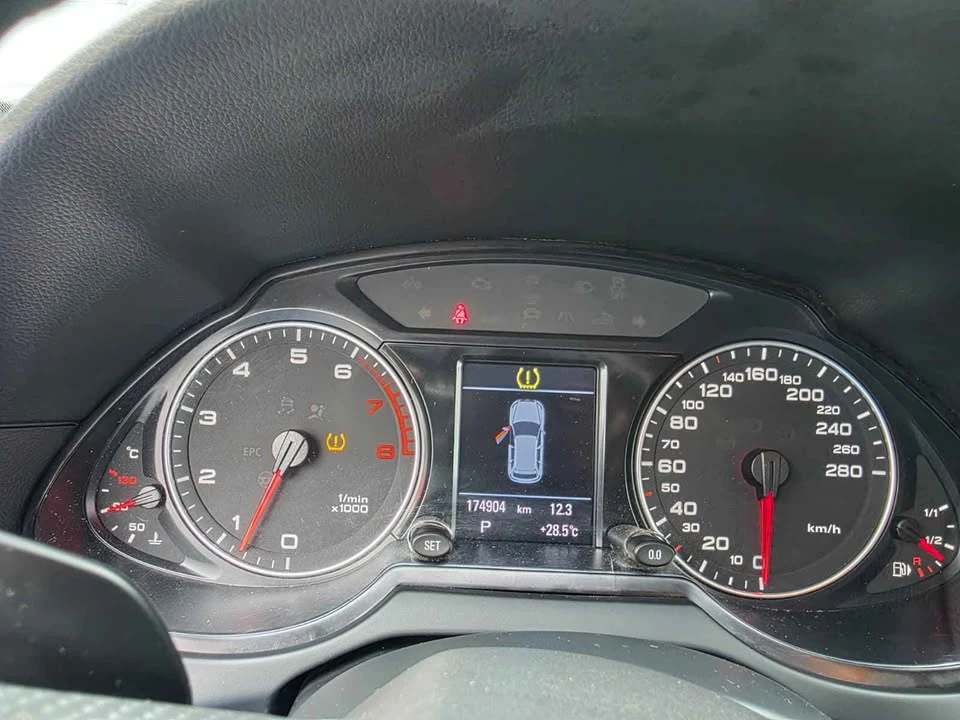 2010 Audi 8R Q5 - Image 15 of 20