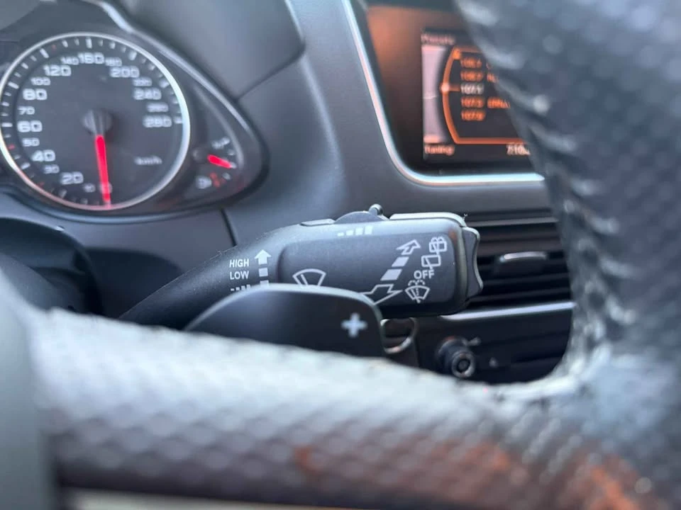 2010 Audi 8R Q5 - Image 8 of 15