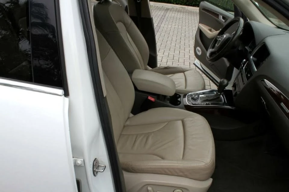 2010 Audi 8R Q5 - Image 14 of 14