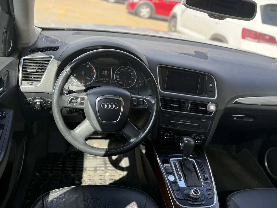 2010 Audi 8R Q5 - Image 5 of 10
