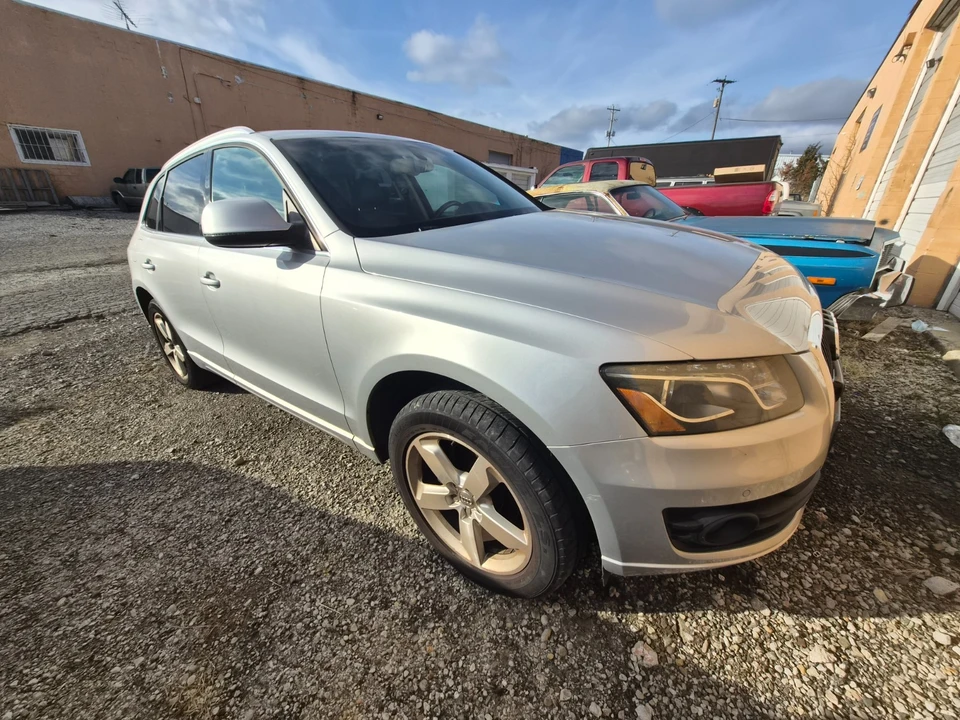 2010 Audi 8R Q5 - Image 7 of 10