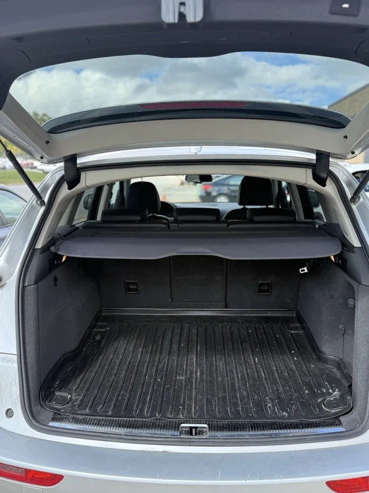 2010 Audi 8R Q5 - Image 9 of 10