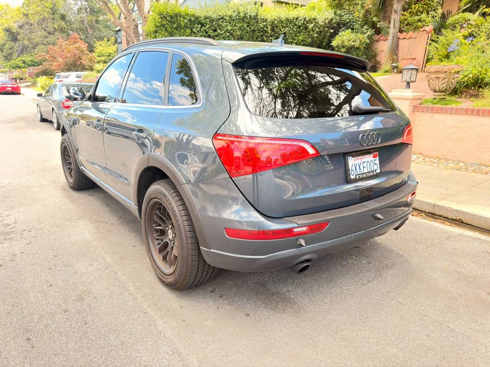 2010 Audi 8R Q5 - Image 10 of 24