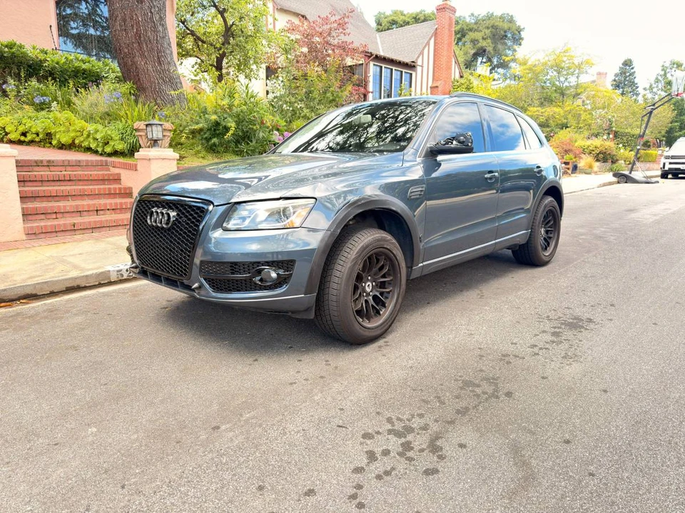 2010 Audi 8R Q5 - Image 2 of 24