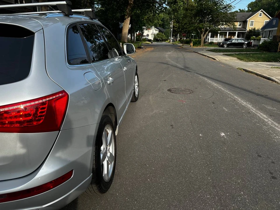 2010 Audi 8R Q5 - Image 8 of 22