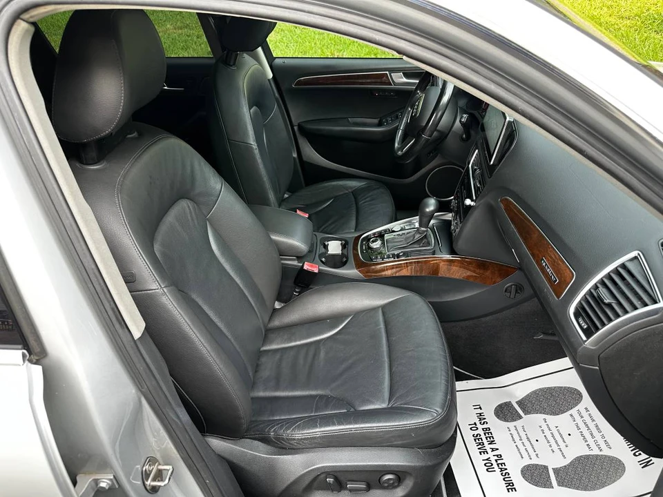 2010 Audi 8R Q5 - Image 13 of 22