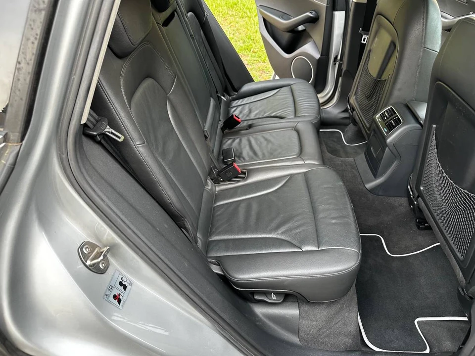 2010 Audi 8R Q5 - Image 14 of 22