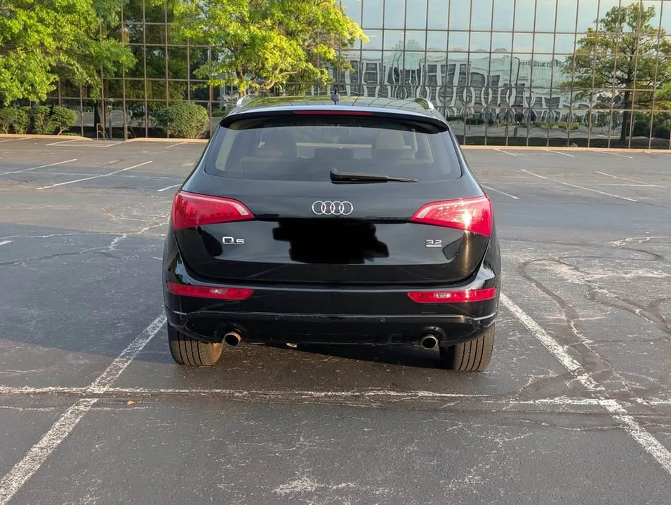 2010 Audi 8R Q5 - Image 4 of 14
