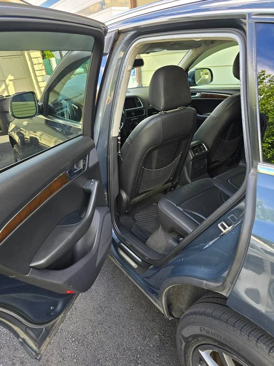 2010 Audi 8R Q5 - Image 4 of 9