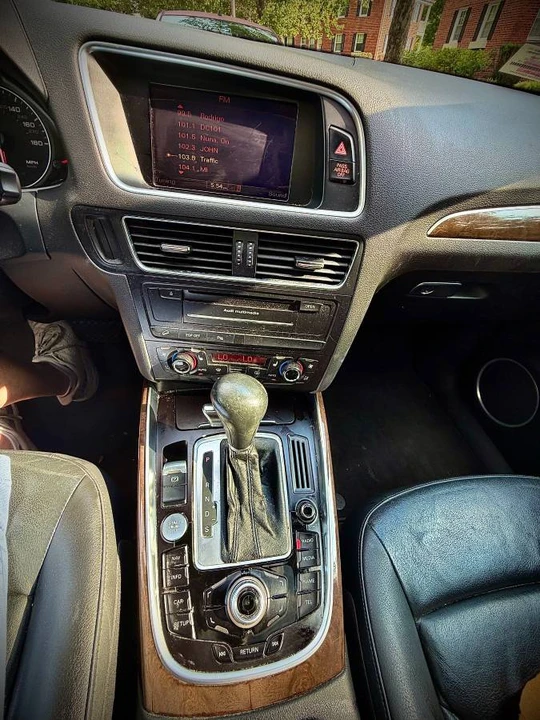 2010 Audi 8R Q5 - Image 22 of 24