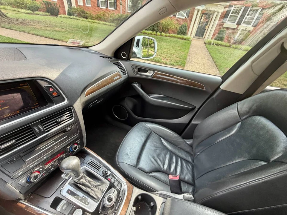 2010 Audi 8R Q5 - Image 23 of 24