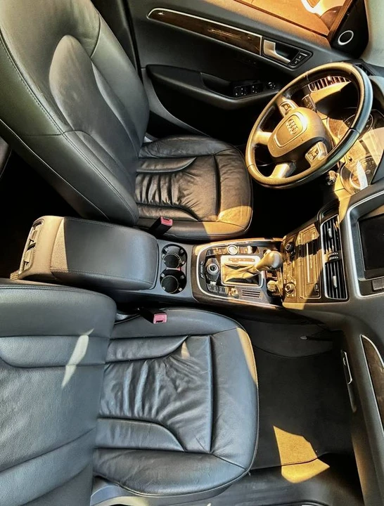 2010 Audi 8R Q5 - Image 8 of 11