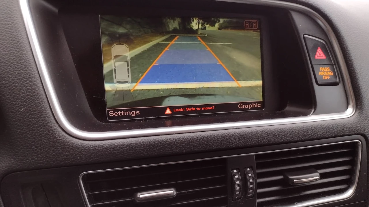 2010 Audi 8R Q5 - Image 7 of 17