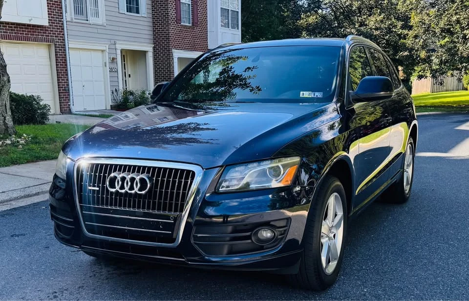 2010 Audi 8R Q5 - Image 2 of 20