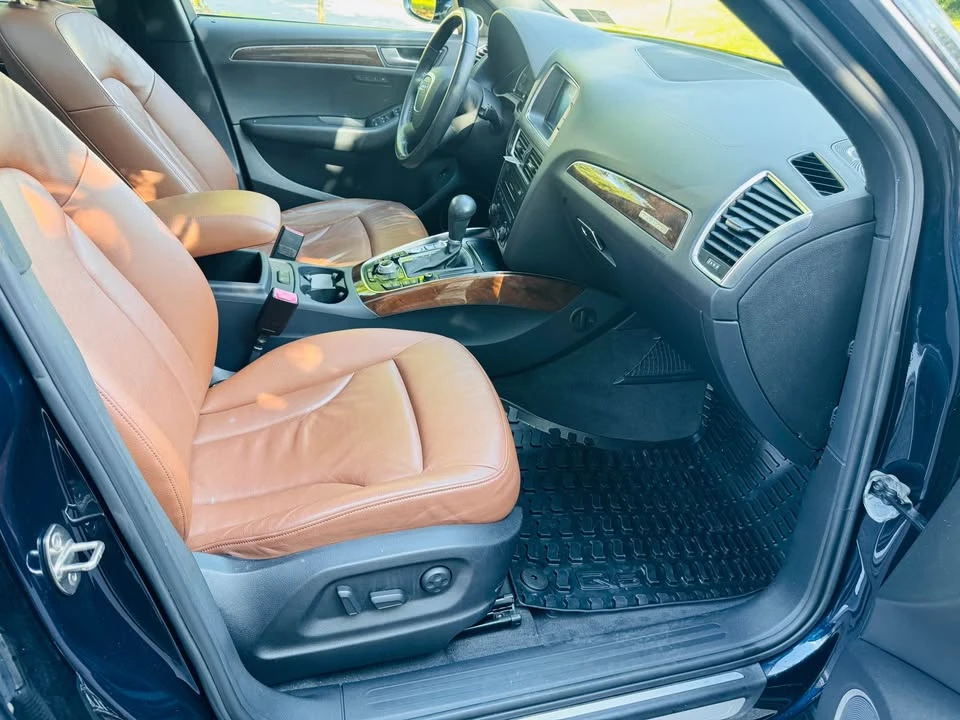2010 Audi 8R Q5 - Image 12 of 20