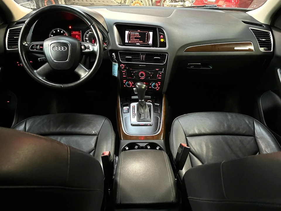 2010 Audi 8R Q5 - Image 10 of 21
