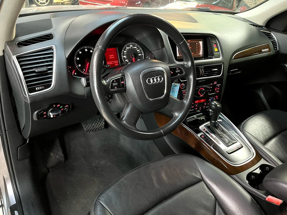 2010 Audi 8R Q5 - Image 9 of 21