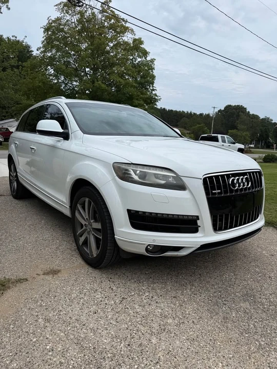 2010 Audi 4L Q7 - Image 2 of 13