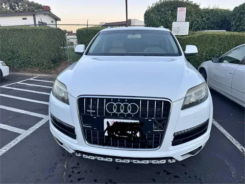2010 Audi Q7 3.0 TDI Quattro Premium Sport Utility 4D