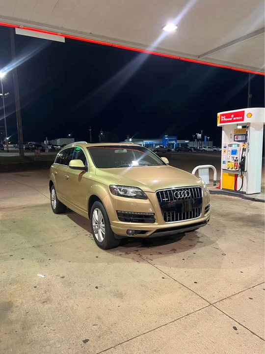 2010 Audi 4L Q7 - Image 2 of 10