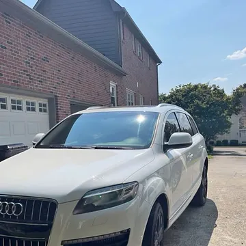2010 Audi Q7 3.0T Quattro Prestige Sport Utility 4D