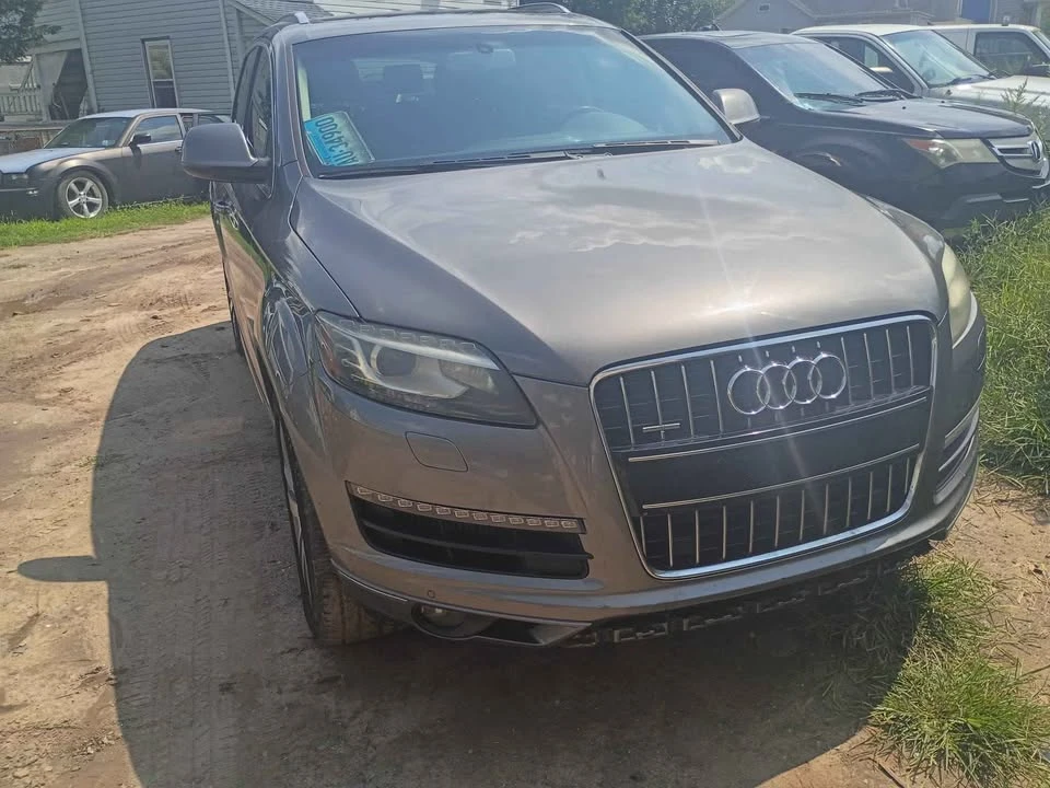 2010 Audi 4L Q7 - Image 2 of 11