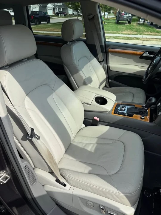 2010 Audi 4L Q7 - Image 5 of 10