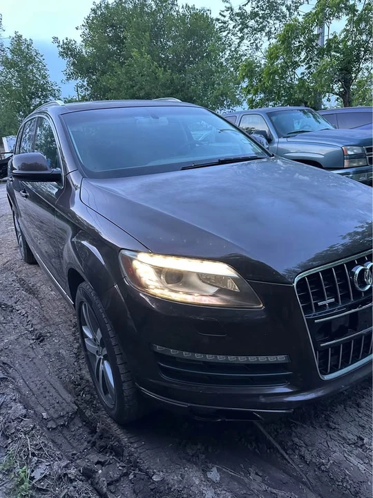 2010 Audi 4L Q7 - Image 2 of 7