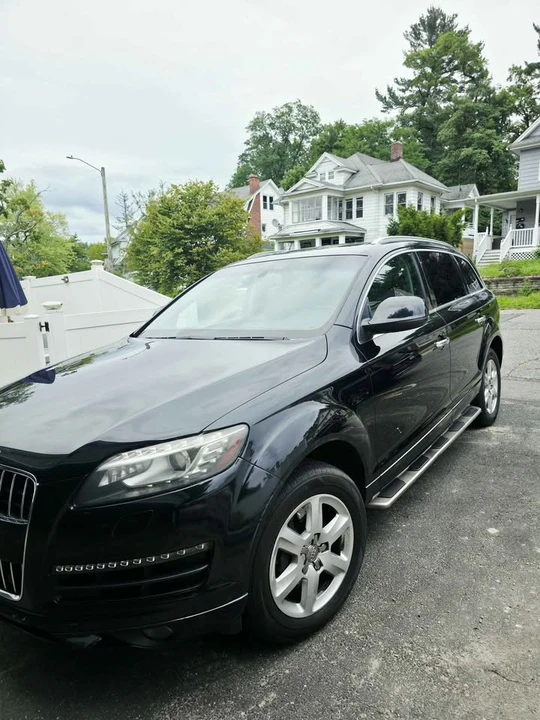 2010 Audi 4L Q7 - Image 2 of 8
