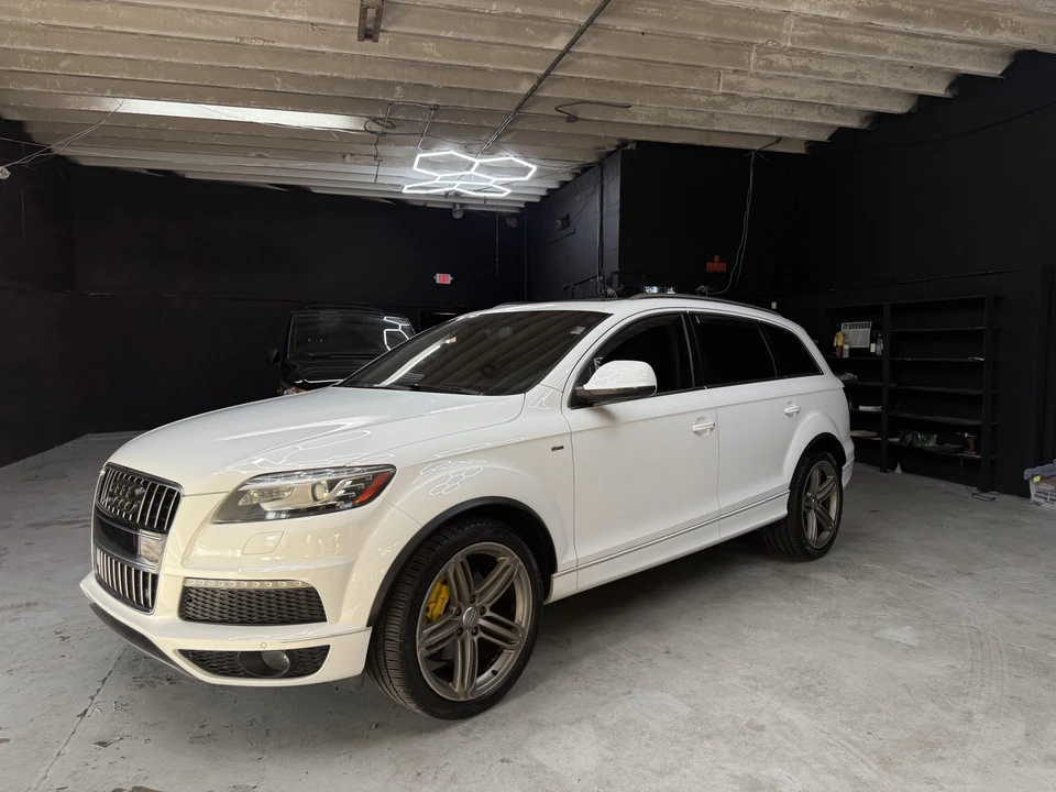 2010 Audi 4L Q7 - Image 4 of 31