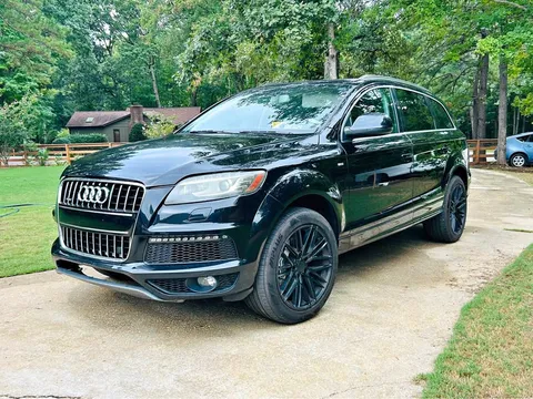 2010 Audi Q7 4.2 Quattro Premium Sport Utility 4D