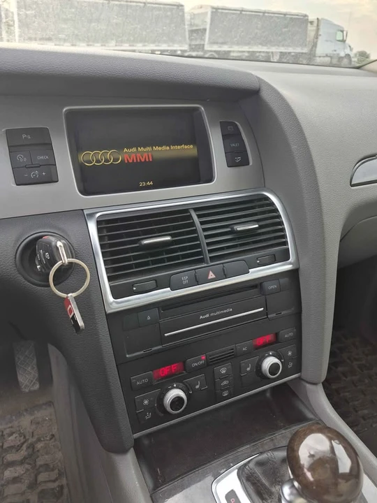 2010 Audi 4L Q7 - Image 10 of 11